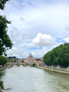 Tiber River towards The Vatican, Roma, LZ, IT 