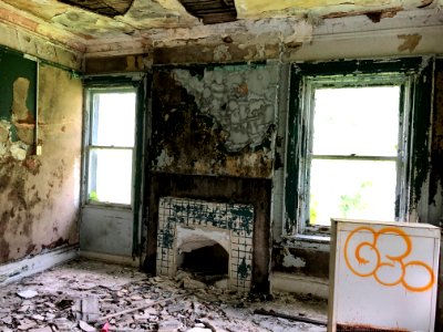 Third Floor, Edgewood (A. E. Burckhardt House), Avondale, … 