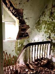 Servant's Stairway, Edgewood (A. E. Burckhardt House), Avo… 