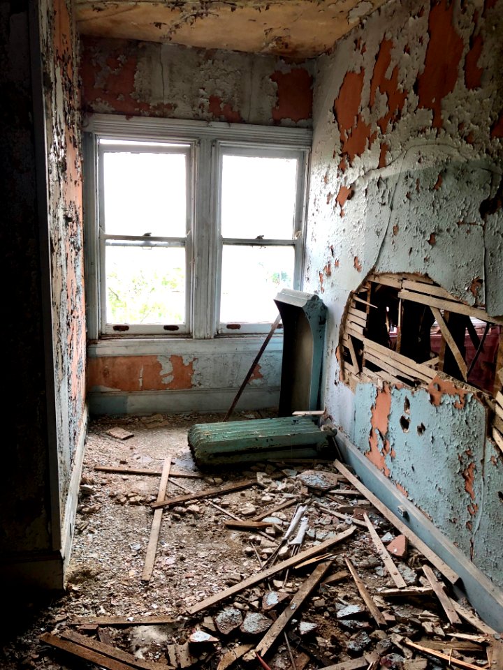 Third Floor, Edgewood (A. E. Burckhardt House), Avondale, … 