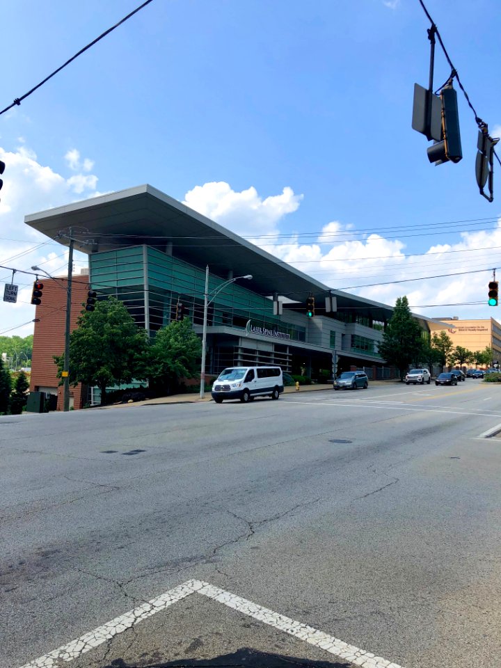 Laser Spine Institute Building, Walnut Hills, Cincinnati, … 