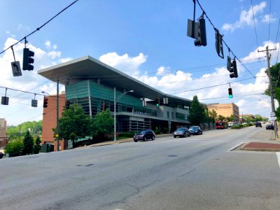 Laser Spine Institute Building, Walnut Hills, Cincinnati, … 