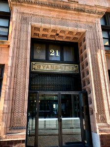 Entrance, Wyandotte Building, Columbus, OH 