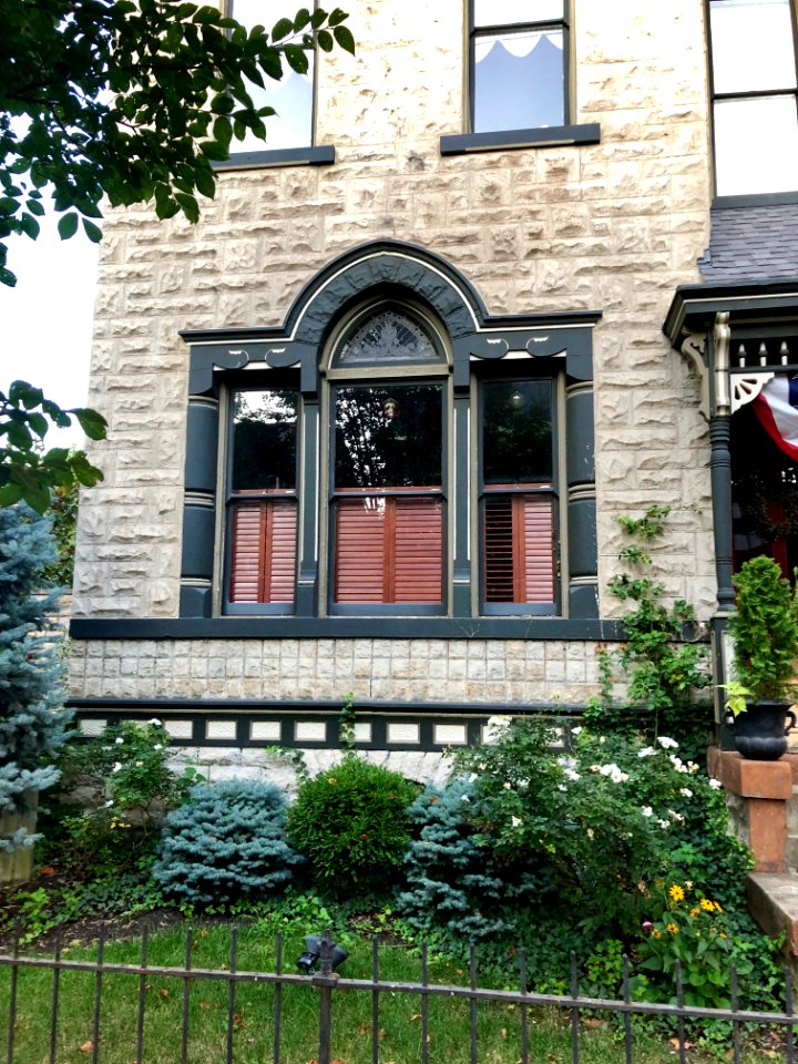 Old St. Aloysius Rectory, Bakewell Street, Mainstrasse Vil… 