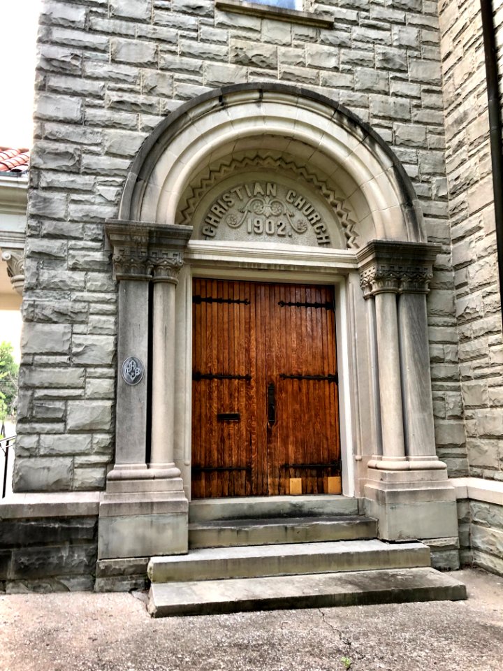 First Christian Church, Paris, Kentucky 
