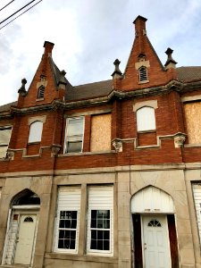 5th Street, Paris, Kentucky 