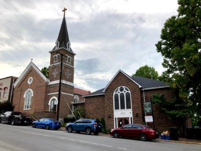 St. Peter's Episcopal Church, Paris, Kentucky 