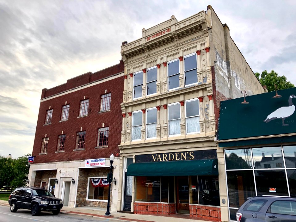 Main Street, Paris, Kentucky 
