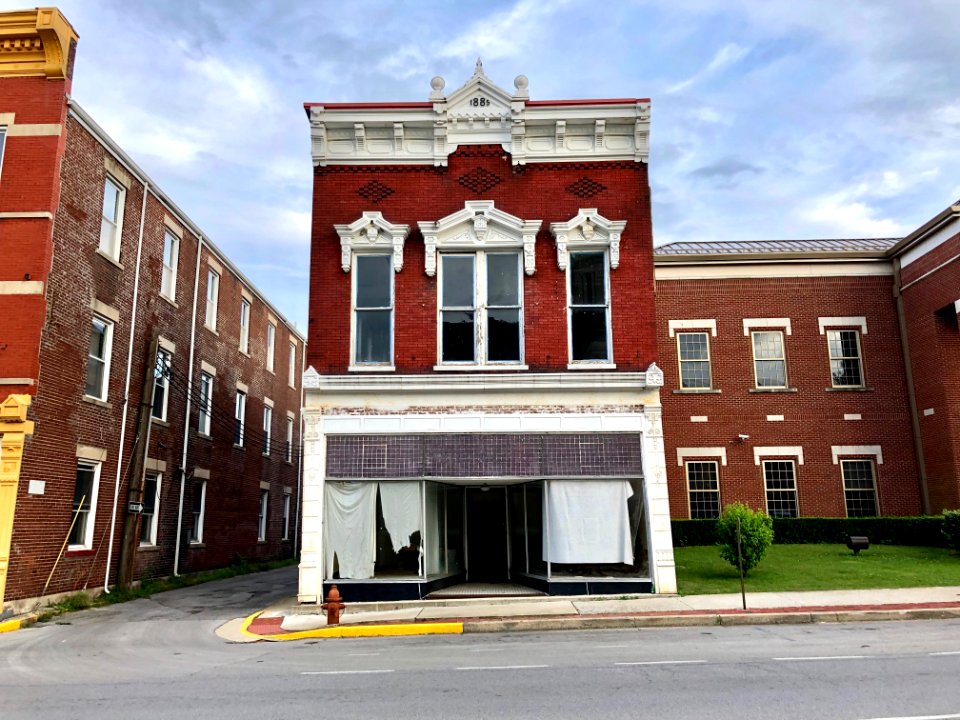 Main Street, Paris, Kentucky 