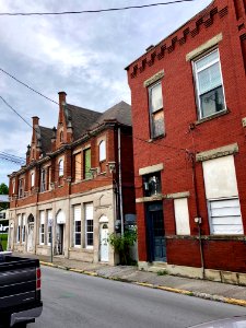 5th Street, Paris, Kentucky 
