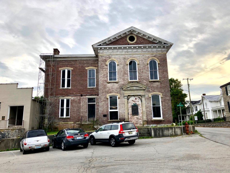 Memorial Building, Paris, Kentucky 