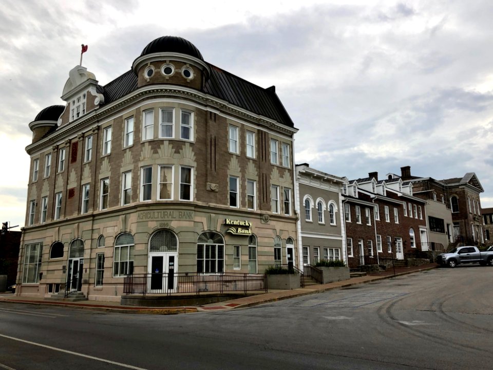 Ardery Place, Paris, Kentucky 