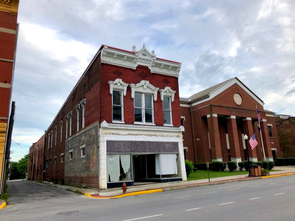 Main Street, Paris, Kentucky 