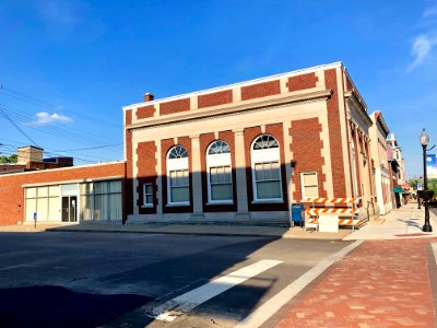 First National Bank Building, Aurora, IN 