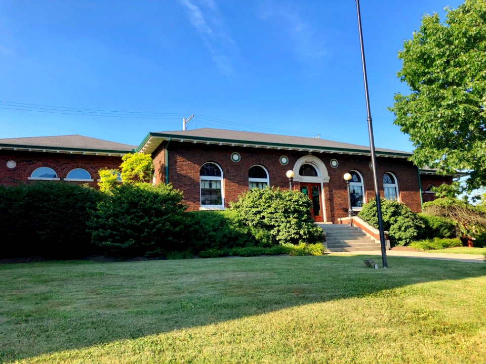 Aurora Public Library, Aurora, IN 