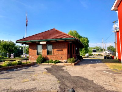 Baltimore & Ohio Railroad Station, Aurora, IN 