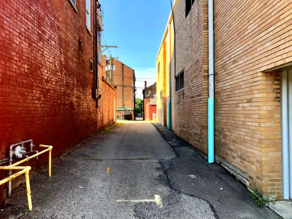 Alleyway, Aurora, IN 
