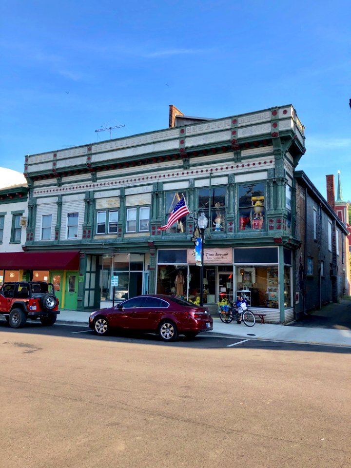 2nd Street, Aurora, IN 