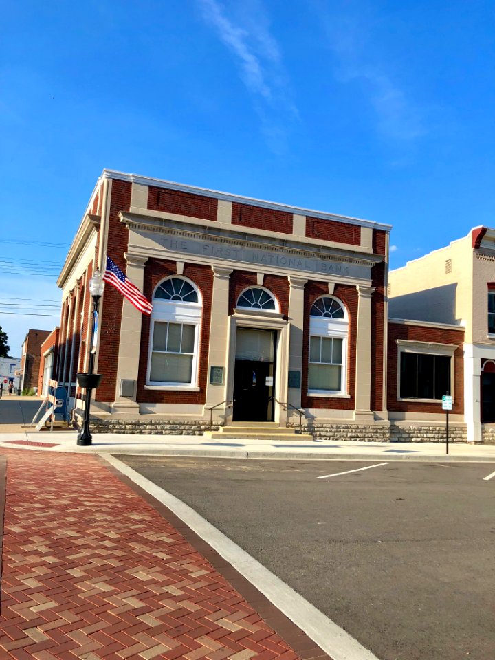 First National Bank Building, Aurora, IN 