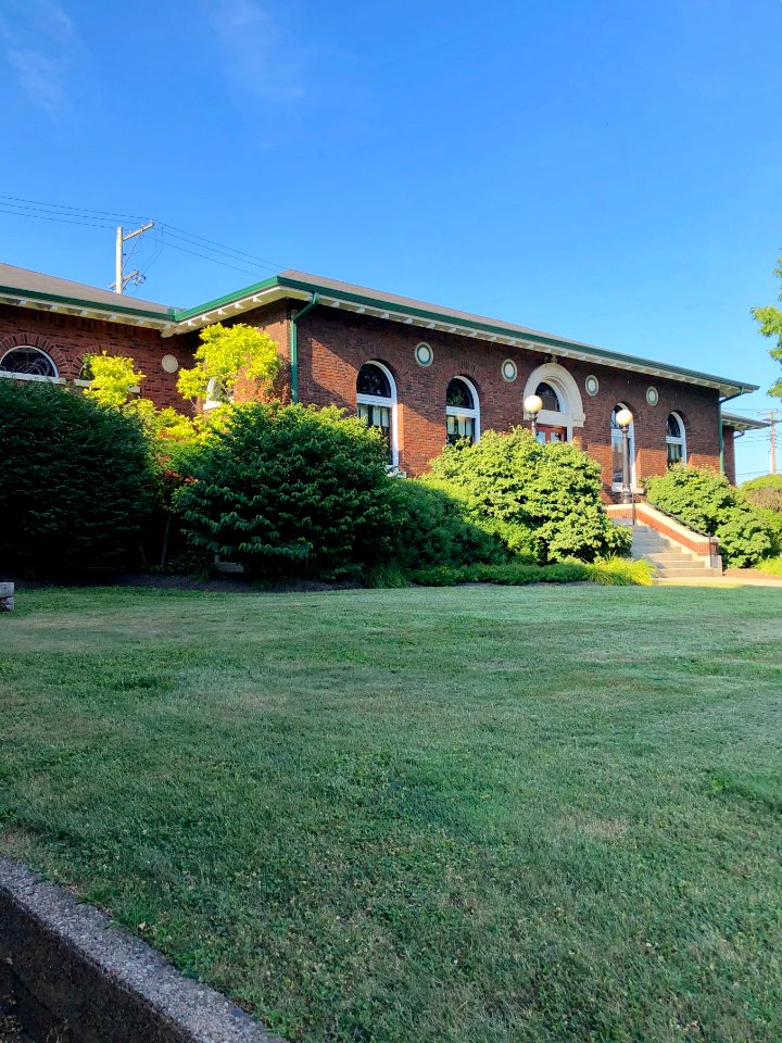Aurora Public Library, Aurora, IN 
