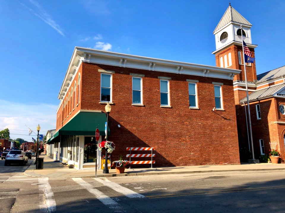 3rd Street and Main Street, Aurora, IN 