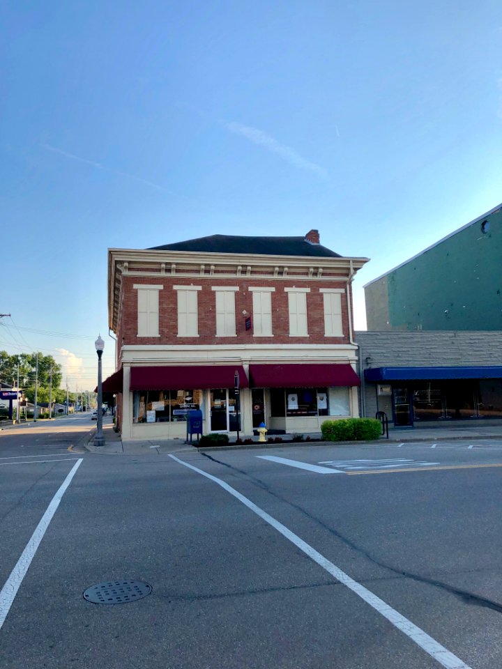 Walnut Street, Lawrenceburg, IN 