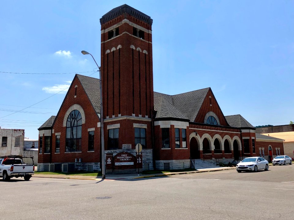 First Presbyterian Church, Rushville, IN 