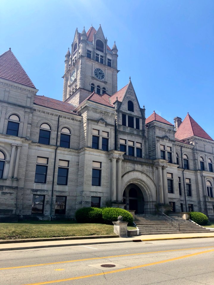 Rush County Courthouse, Rushville, IN 