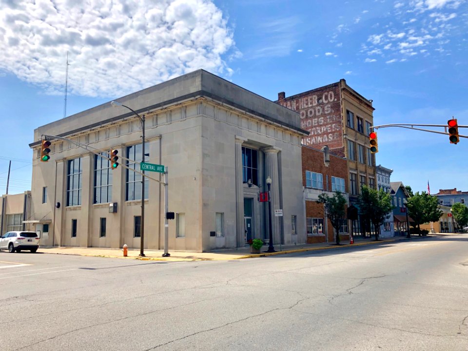 Fayette Bank and Trust Company Building, Connersville, IN 