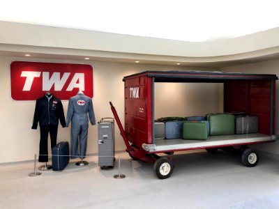 TWA Luggage Vehicle, TWA Flight Center, John F. Kennedy In… 