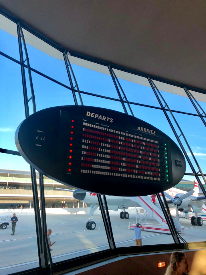 Sunken Lounge Departures Board, TWA Flight Center, John F.… 