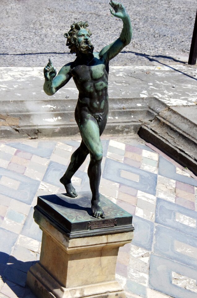 Dance statue antique bronze