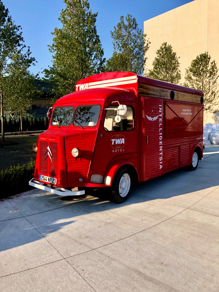 TWA Delivery Van, TWA Flight Center, John F. Kennedy Inter… 