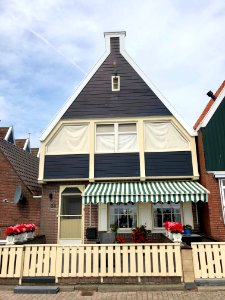 Noordeinde, Volendam, Noord-Holland, Nederland 