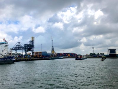 Beatrixhaven, Eemhaven, Rotterdam, Zuid-Holland, Nederland… photo