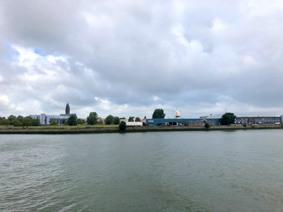 Nieuwe Maas, Schiedam, Zuid-Holland, Nederland 