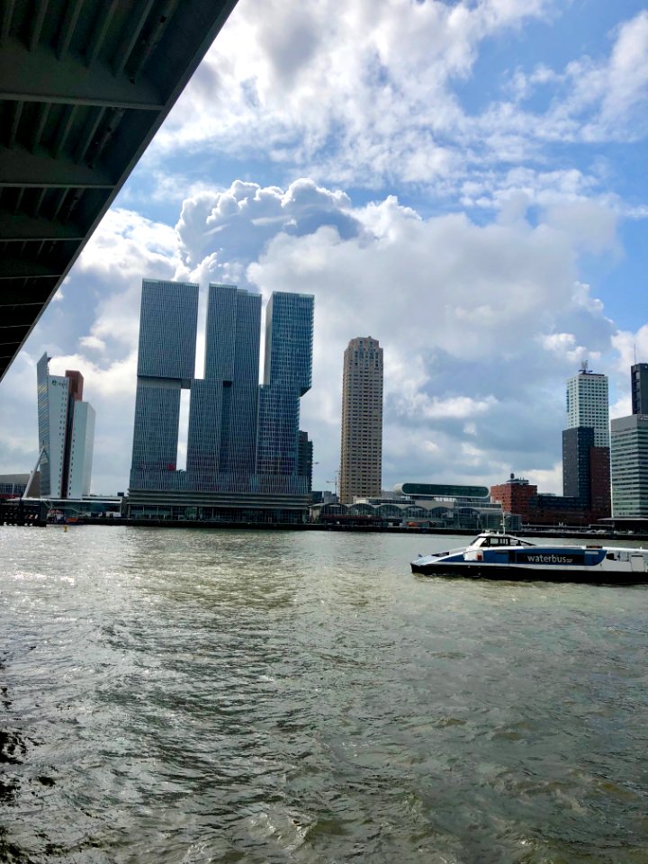 Wilhelminakade, Rotterdam, Zuid-Holland, Nederland 