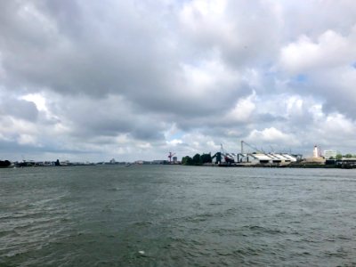 Nieuwe Maas, Schiedam, Zuid-Holland, Nederland 