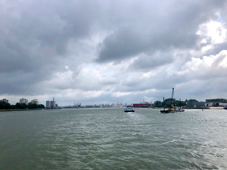 Nieuwe Maas, Schiedam, Zuid-Holland, Nederland 