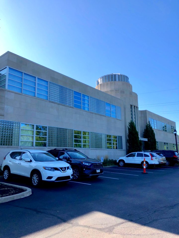 Alumni Center (Coca-Cola Bottling Plant), Dana Avenue, Xav… 