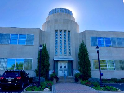 Alumni Center (Coca-Cola Bottling Plant), Dana Avenue, Xav… 