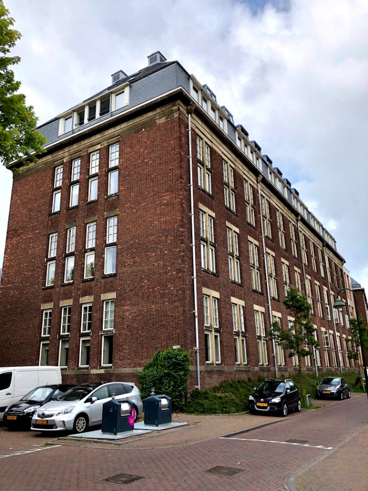 DOB-Academy, Delft, Zuid-Holland, Nederland 