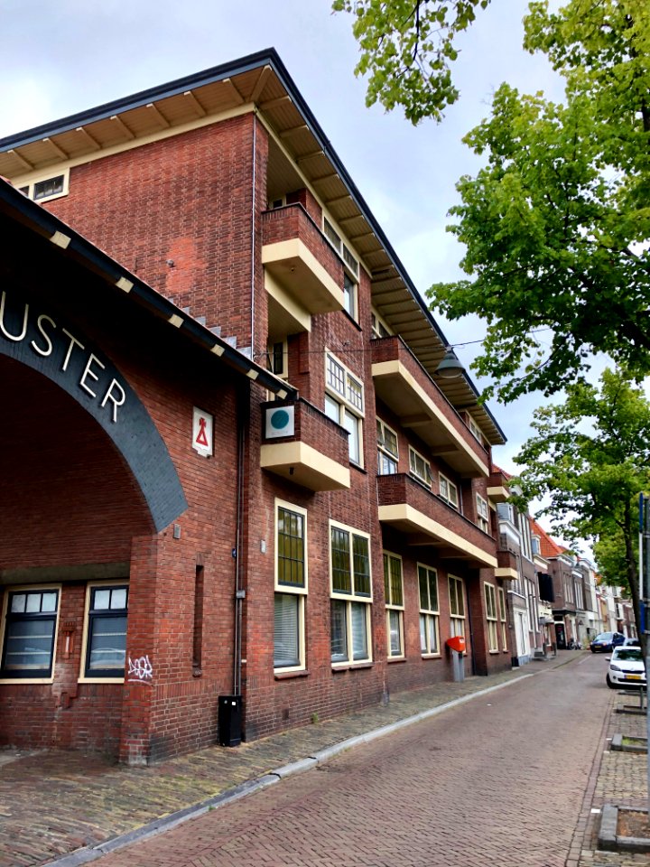 De Zuster, Delft, Zuid-Holland, Nederland 