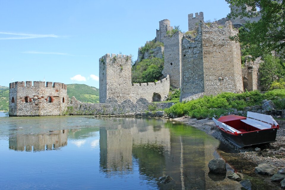 River old fortress