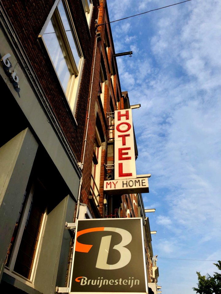 Hotel My Home Sign, Haarlemmerbuurt, Amsterdam, Noord-Holl… 