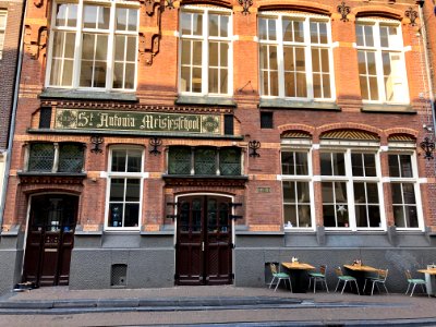 St. Antonia-Meisjesschool, Haarlemmerbuurt, Amsterdam, Noo… 