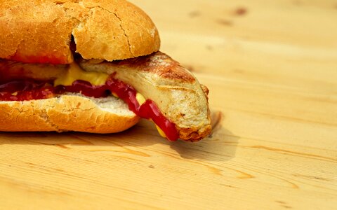 Roll mustard ketchup