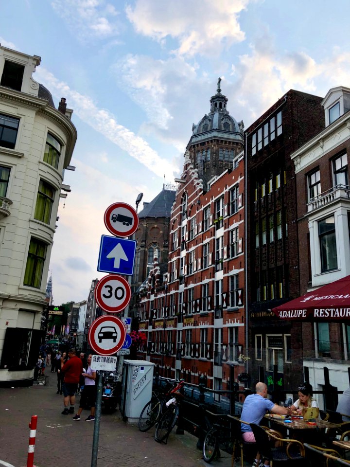 Oudezijds Kolk, Binnenstad, Amsterdam, Noord-Holland, Nede… 