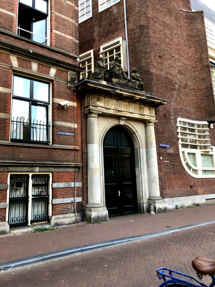 Kloveniersburgwal, Binnenstad, Amsterdam, Noord-Holland, N… 