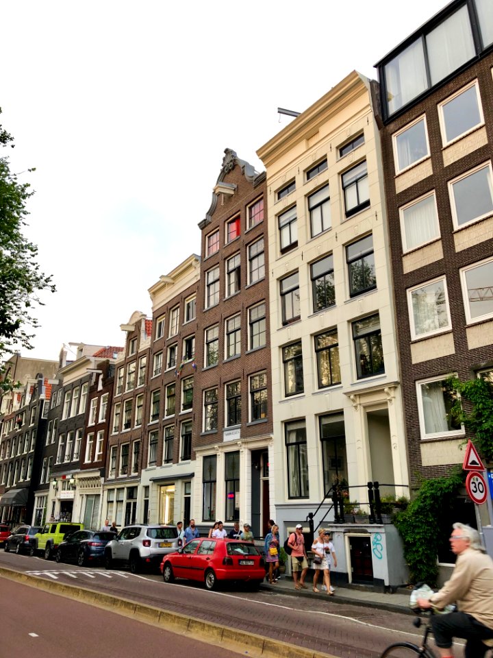 Geldersekade, Nieuwmarkt en Lastage, Amsterdam, Noord-Holl… 